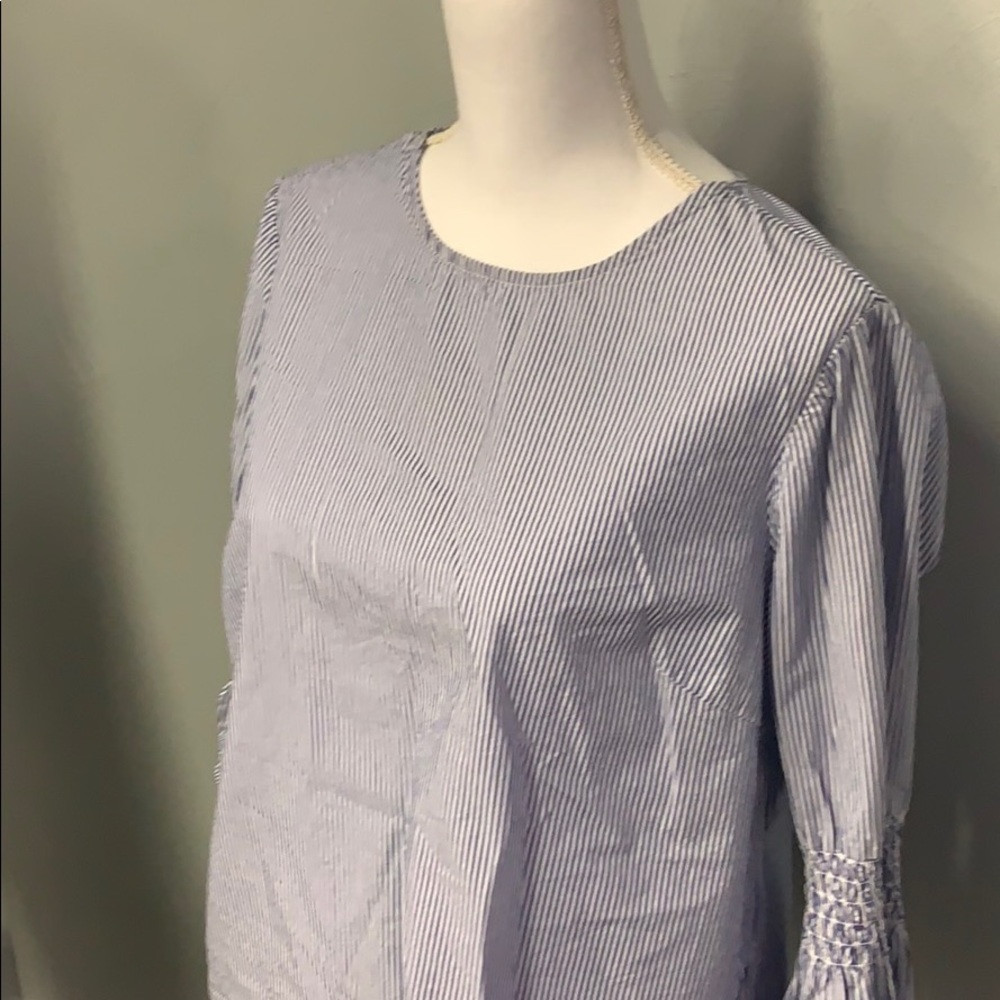Shirt - Picture 2 of 6